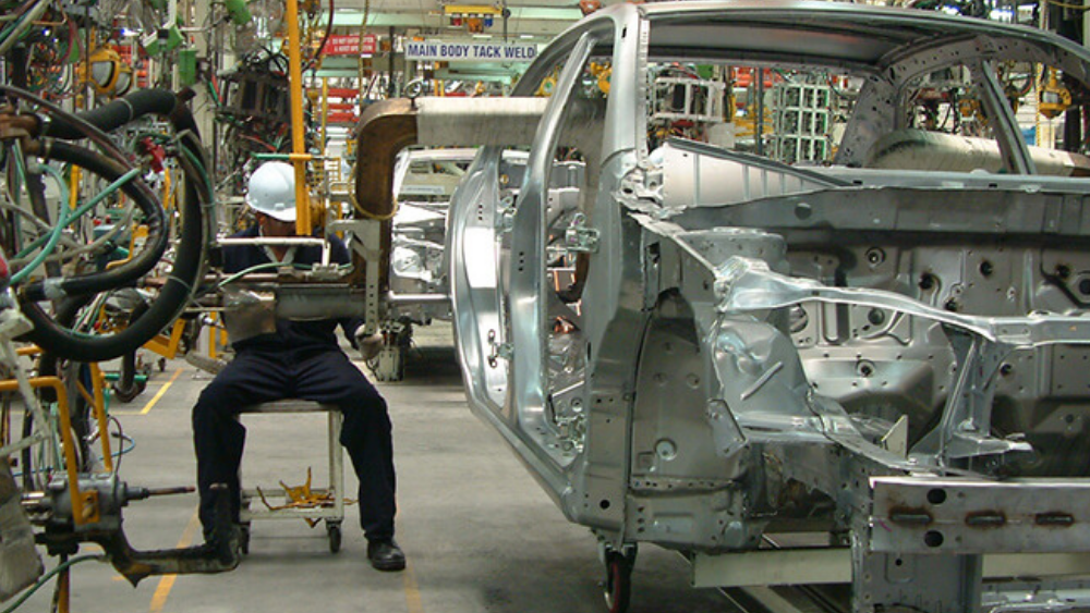 Russia has difficulty restoring the broken auto supply chain