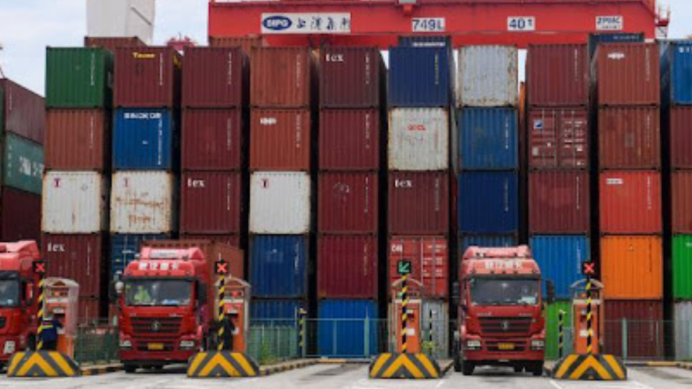 China continues to blockade, affecting shipping progress globally