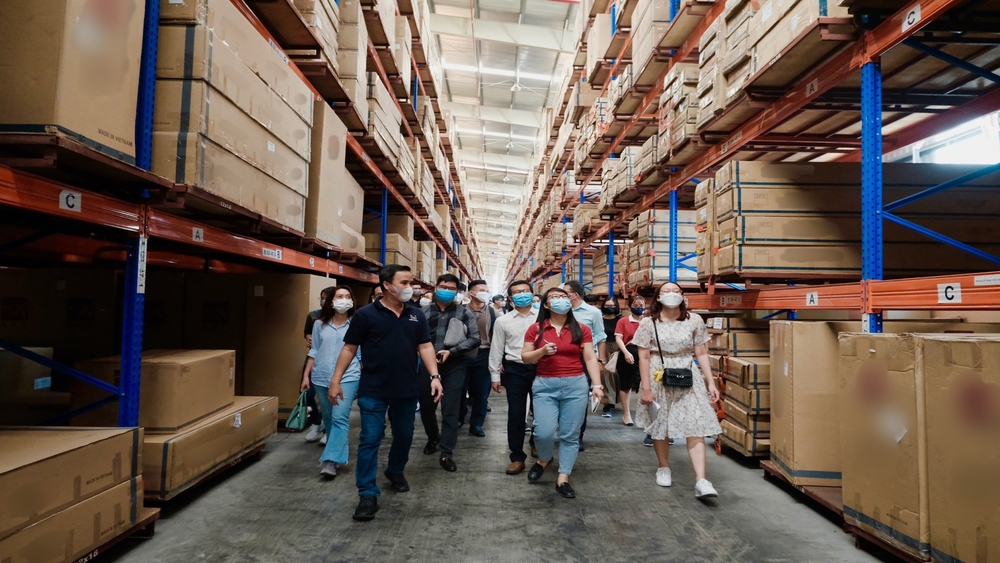 U&I Logistics proudly accompanied VALOMA to organize an education