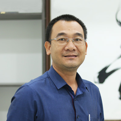 Ông Nguyễn Văn Hùng