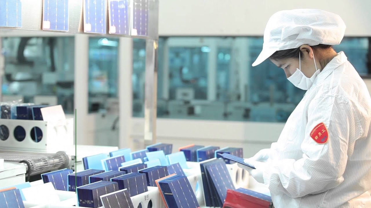JinkoSolar team up with Maersk teams for digitalised logistics development